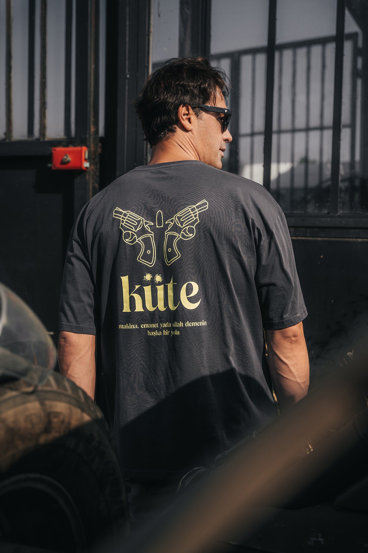 KÜTE Gri & Yeşil Oversize Tişört