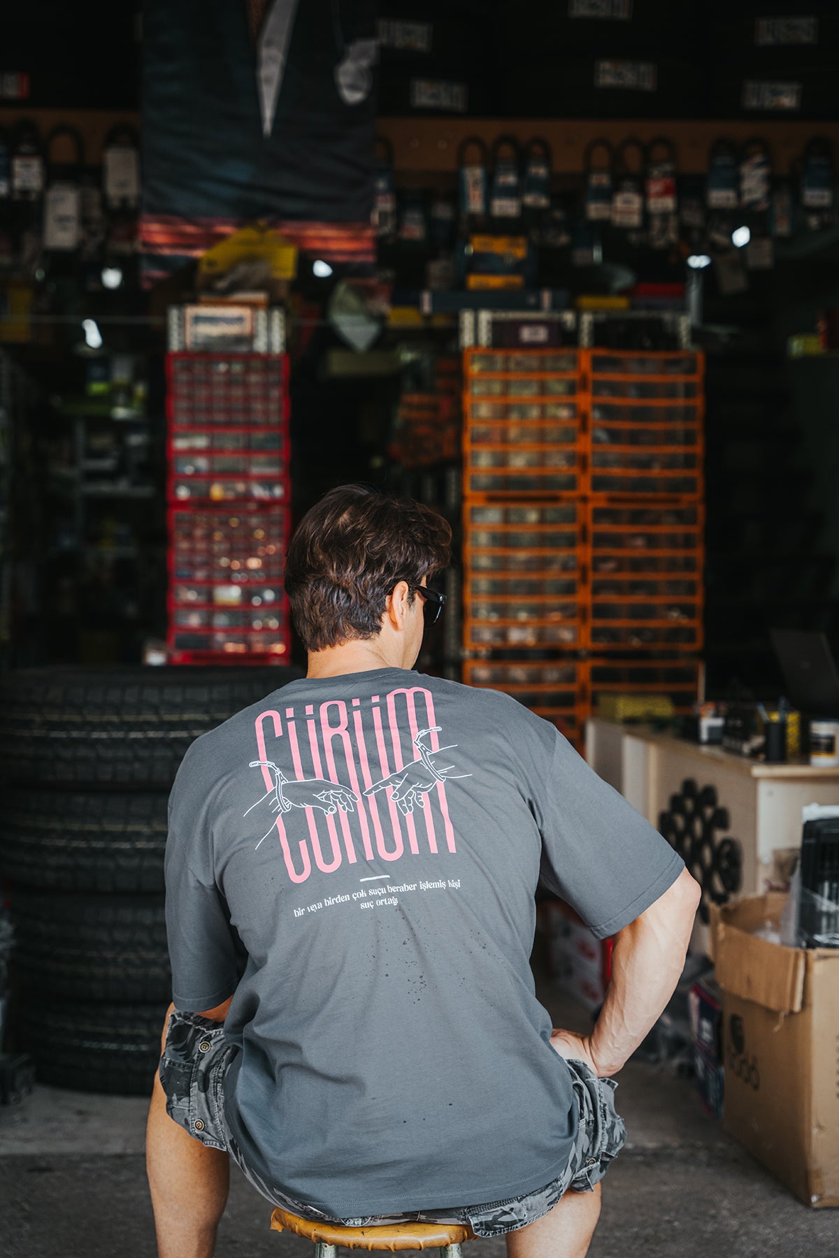 CÜRÜM Gri & Pembe Oversize Tişört